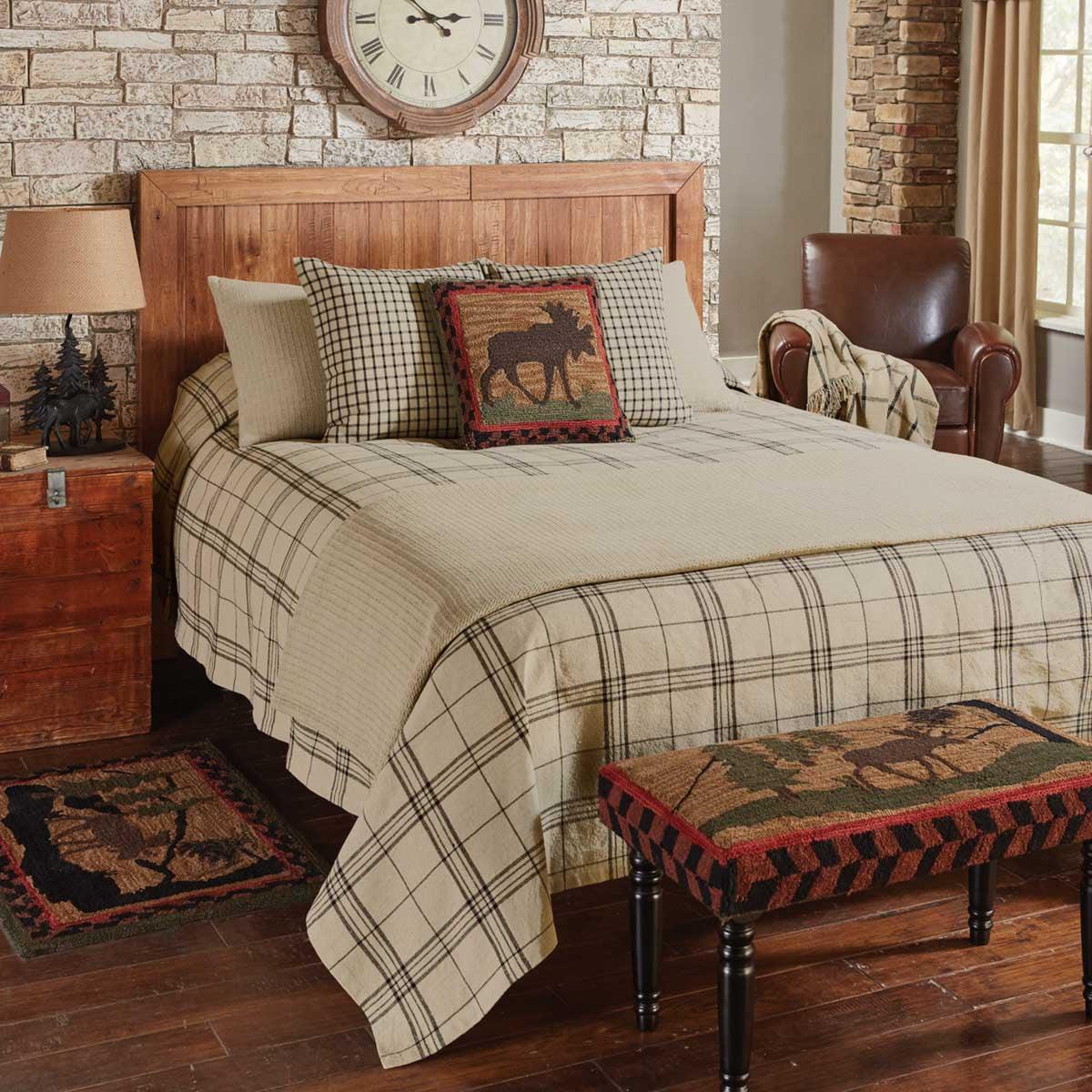 Fieldstone Plaid Queen Bedspread - Black 94x108 - Park Designs - The Fox Decor