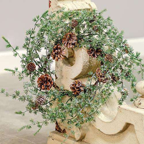 Icy Stowe Cedar Ring, 6.5" - The Fox Decor