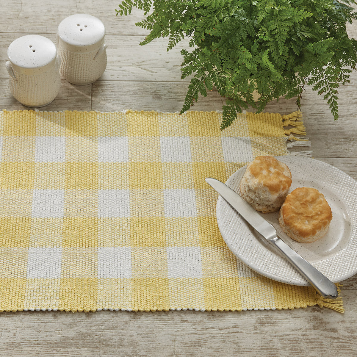 Wicklow Table Runner Yarn 54" L - Yellow Park Designs