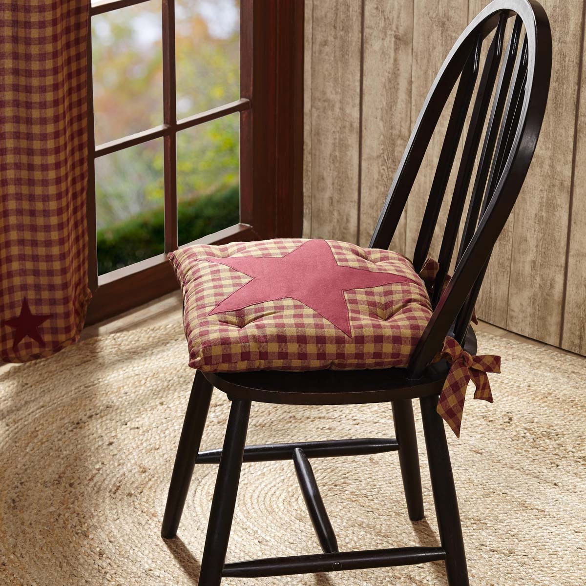 Burgundy Star Country Chair Pad