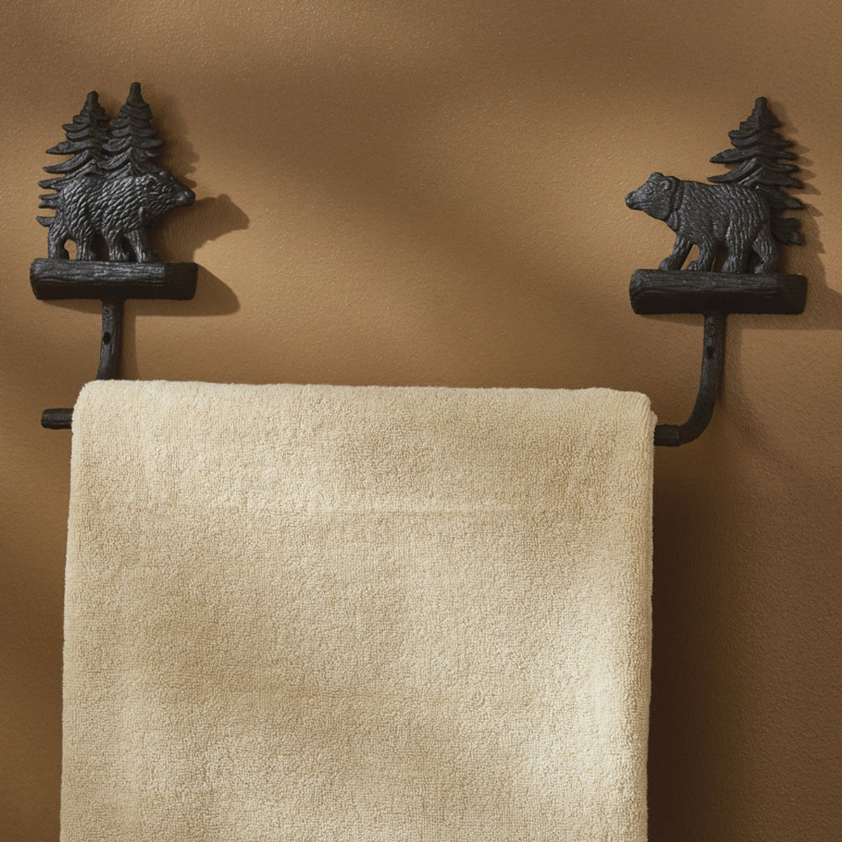 Cast Black Bear Towel Bar - 16" Park Designs