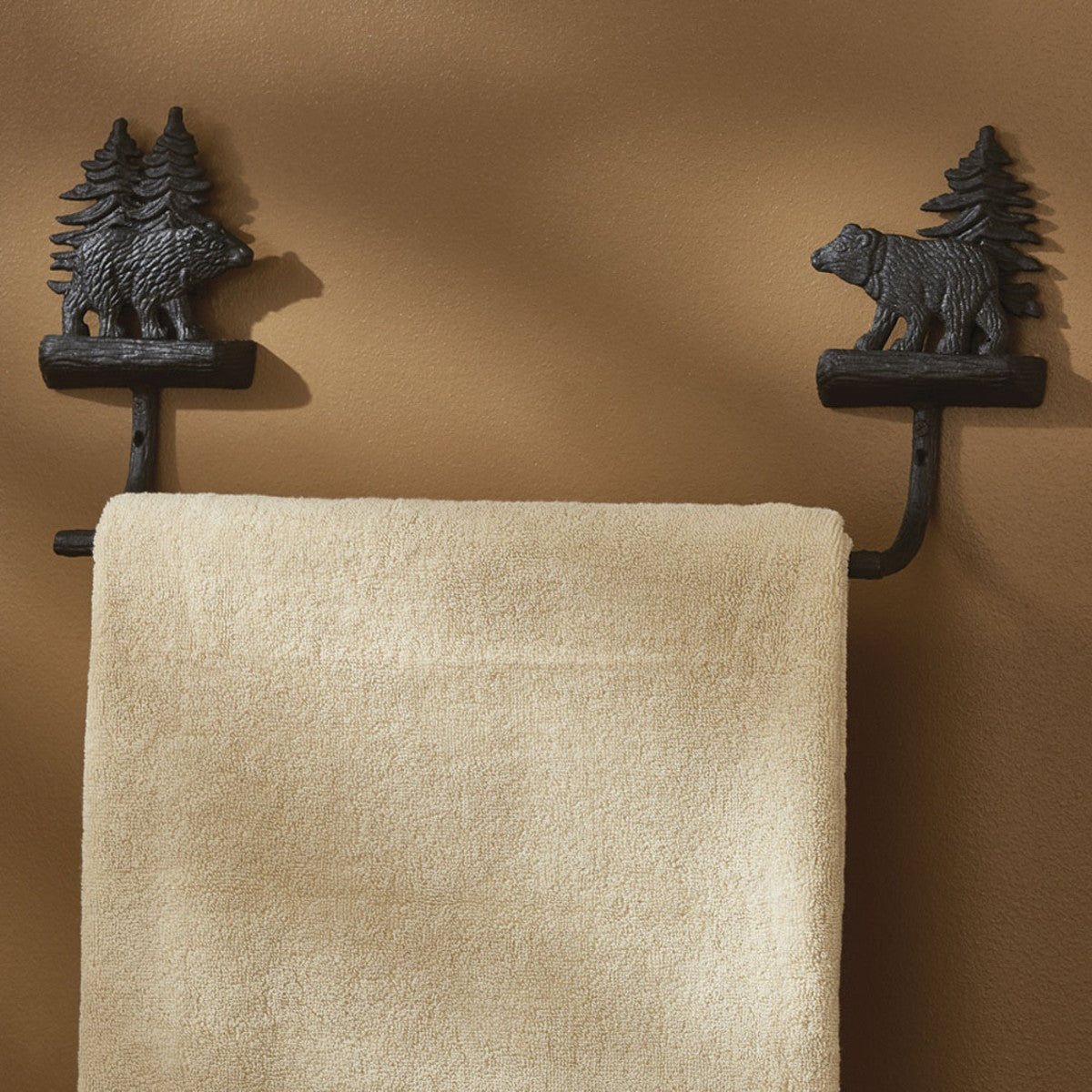 Cast Black Bear Towel Bar - 16" Park Designs - The Fox Decor
