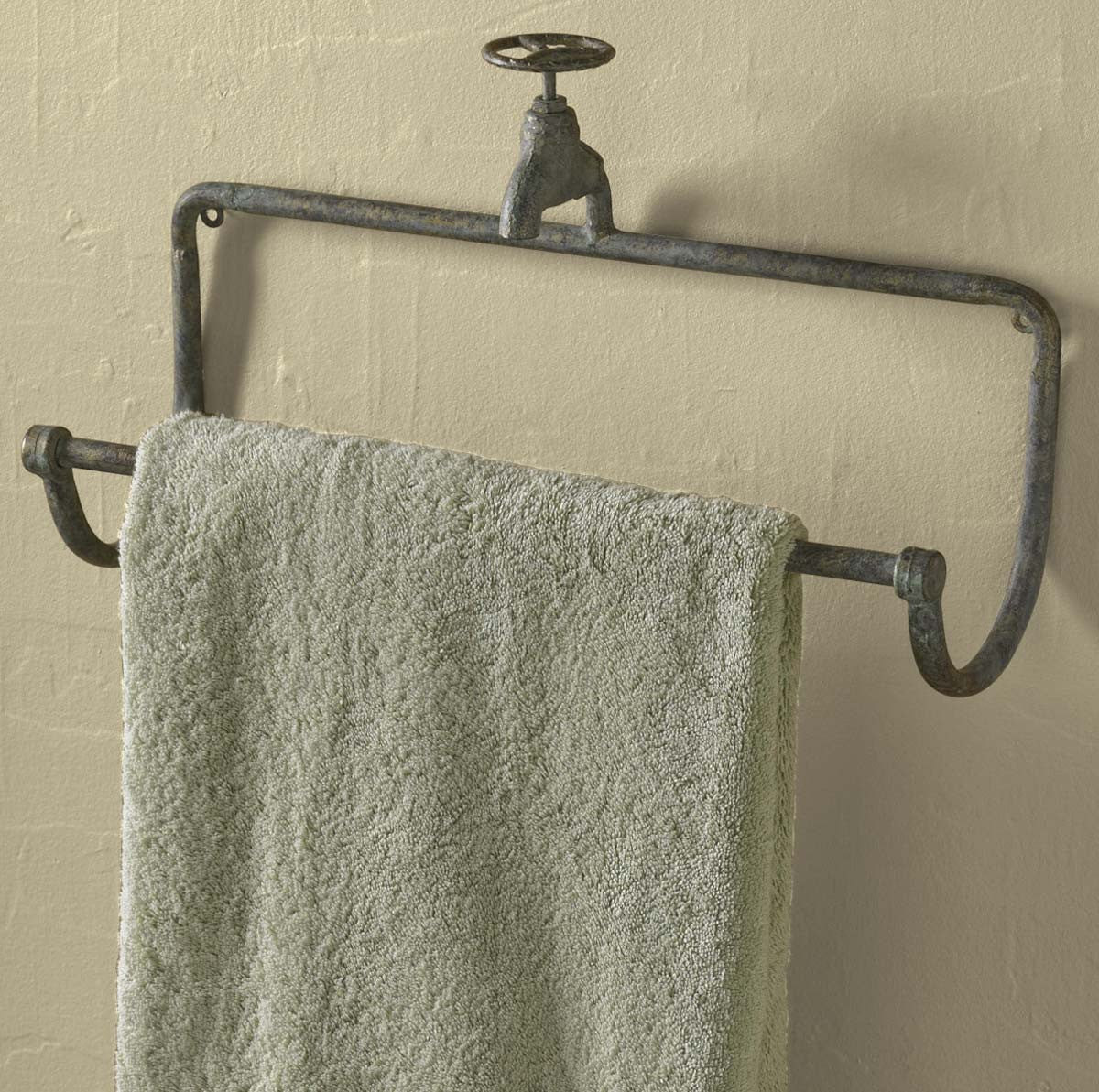 Water Faucet Towel Bar 17" - Park Designs