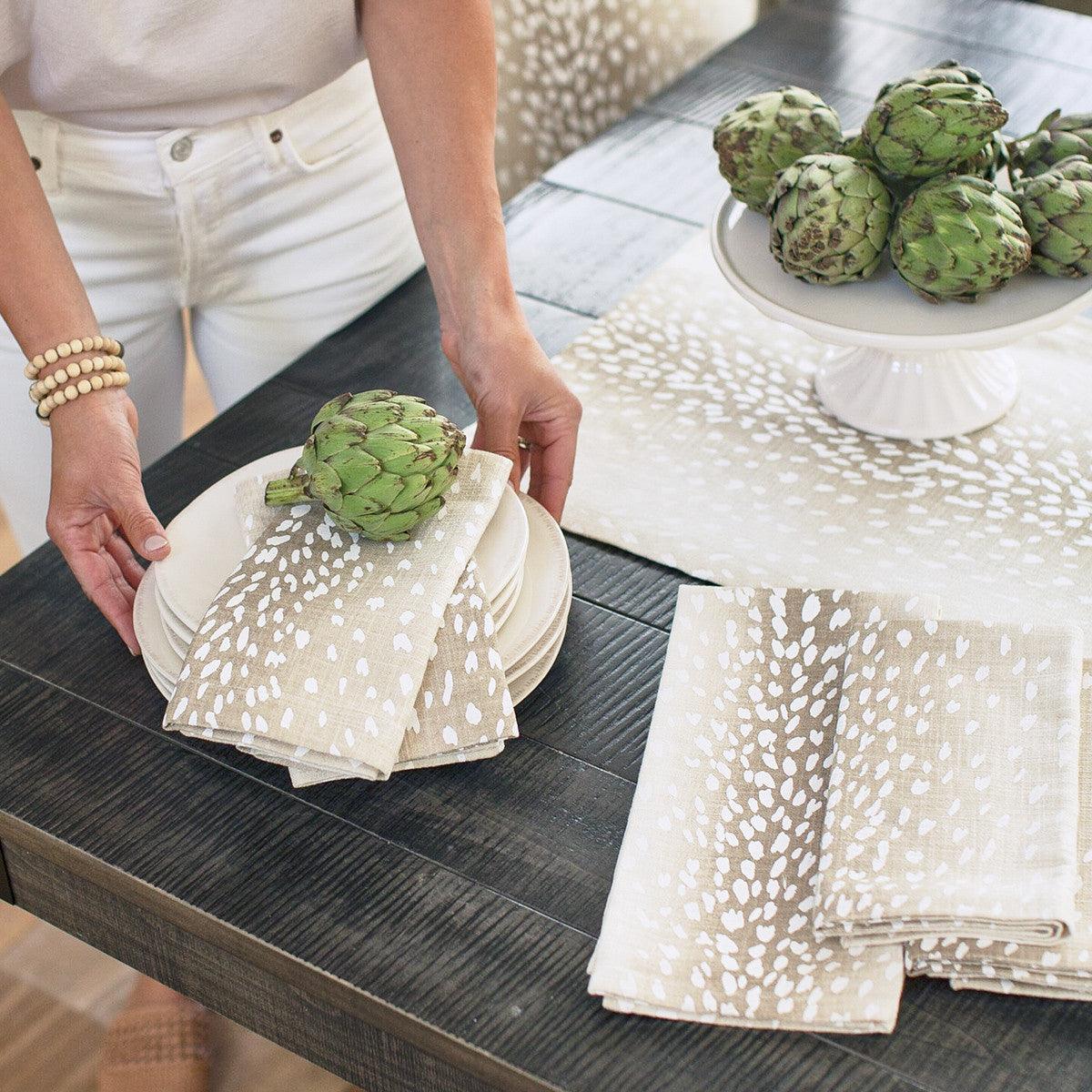 Eva & Co Axis Tan Dishtowel Set of 6 Park Designs - The Fox Decor