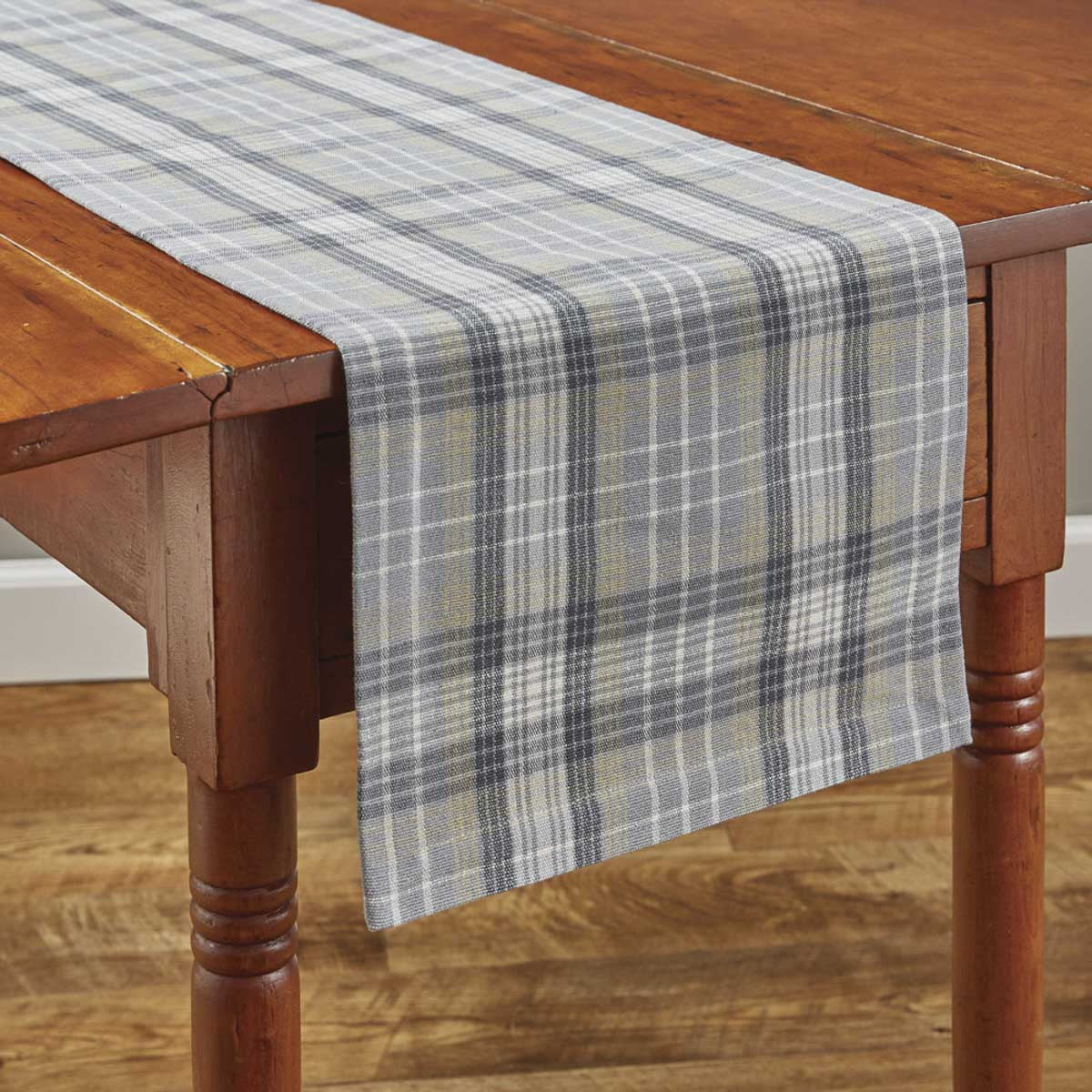 Hartwick Table Runner - 54"L Park Designs