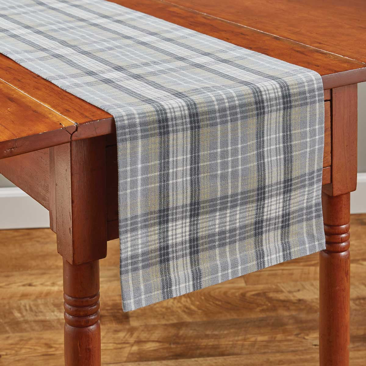 Hartwick Table Runner - 54"L Park Designs