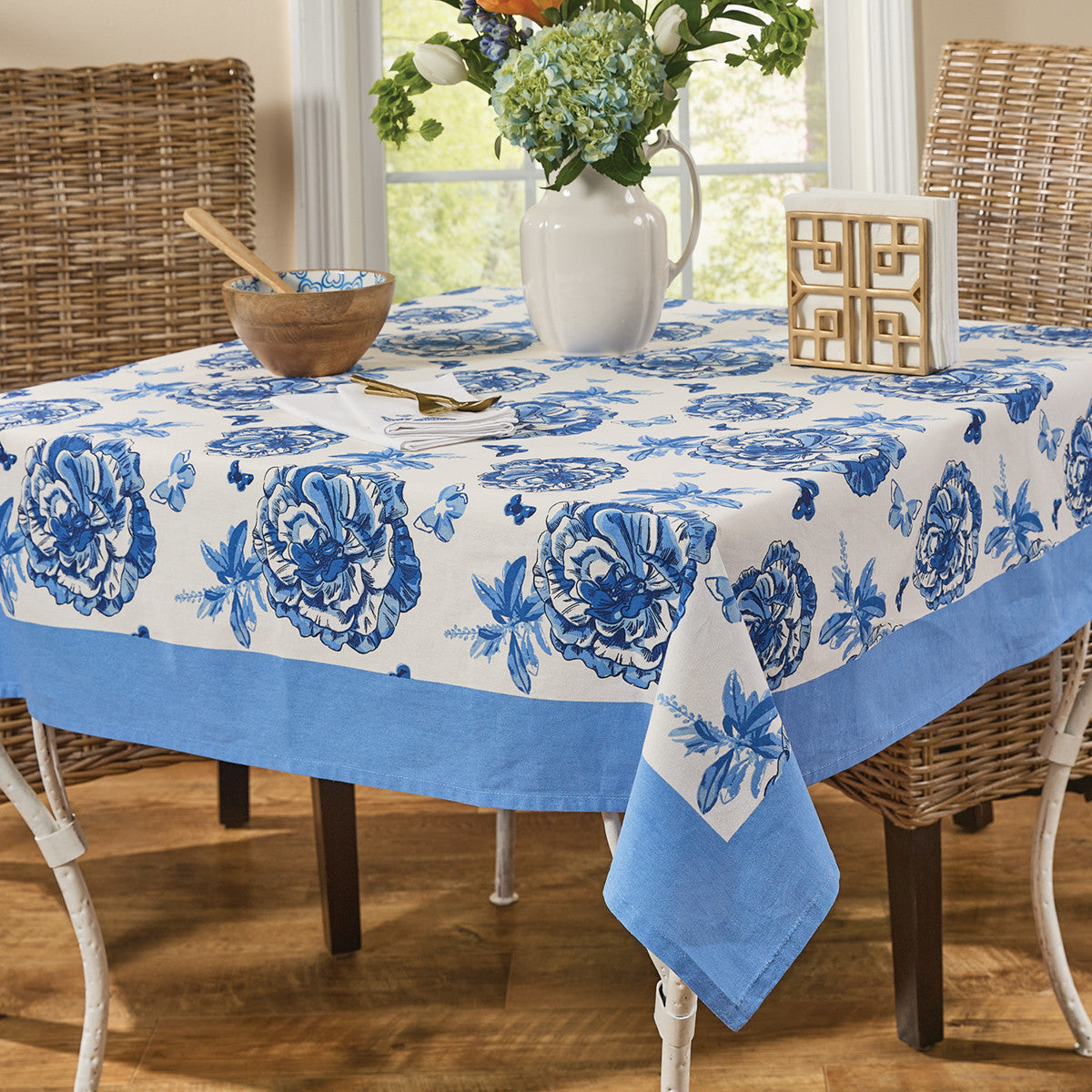Patricia Heaton Home Florals And Flitters Tablecloth 54" X 54" Blue Set of 2 Park Designs