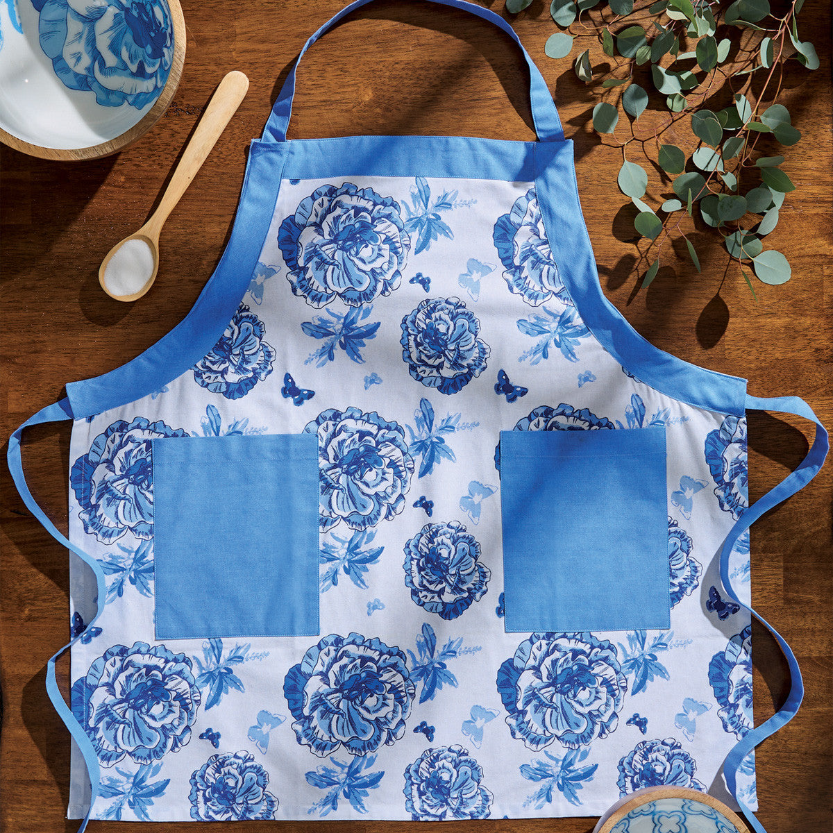 Patricia Heaton Home Florals And Flitters Apron Blue Set of 2 Park Designs