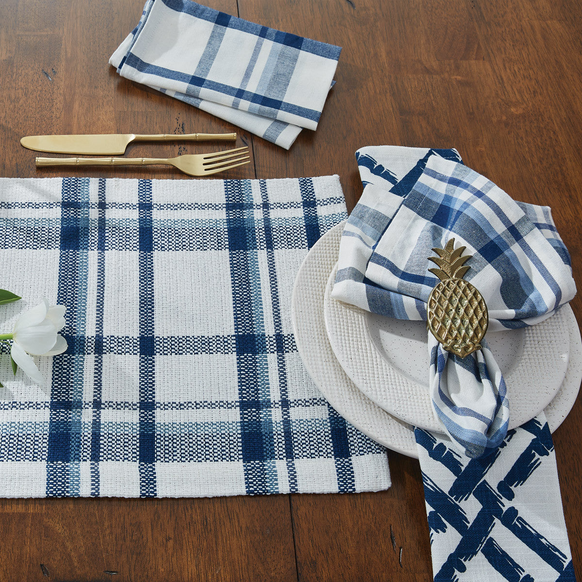 Williamsburg Canton Table Runner 36" L Park Designs - The Fox Decor