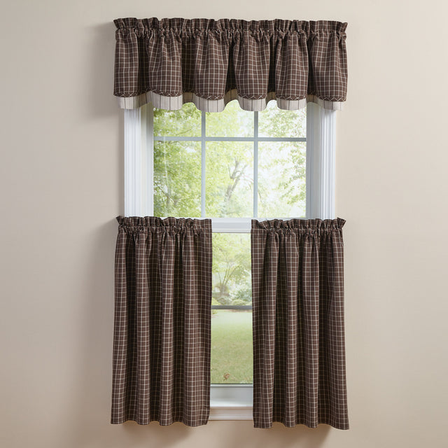 Family Lined Layered Valance 16