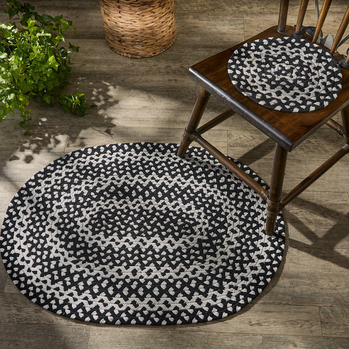 Cornbread Rug Blacksburg Braided Oval Rug 32