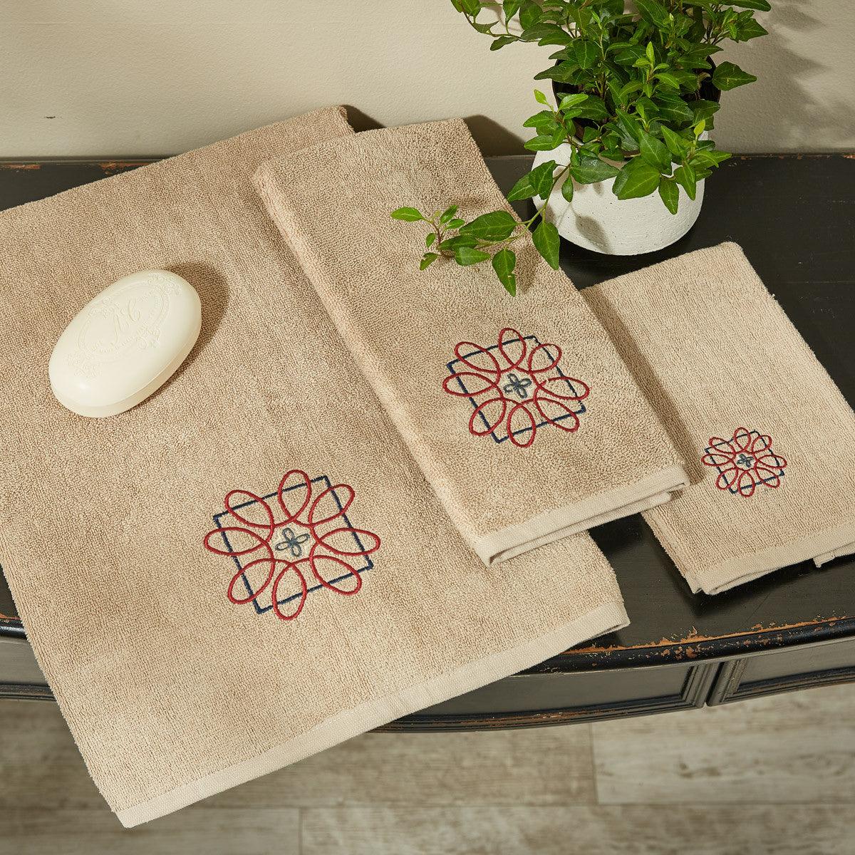 Gemstone Fingertip Towel Set of 4 Park Designs - The Fox Decor