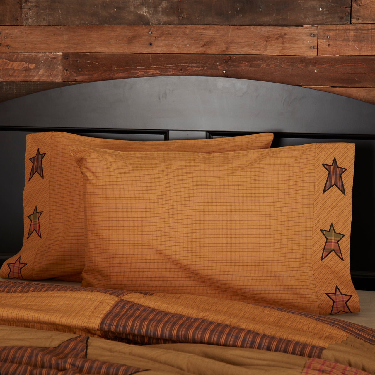 Stratton Standard Pillow Case w/Applique Star Set of 2 21x30 VHC Brands