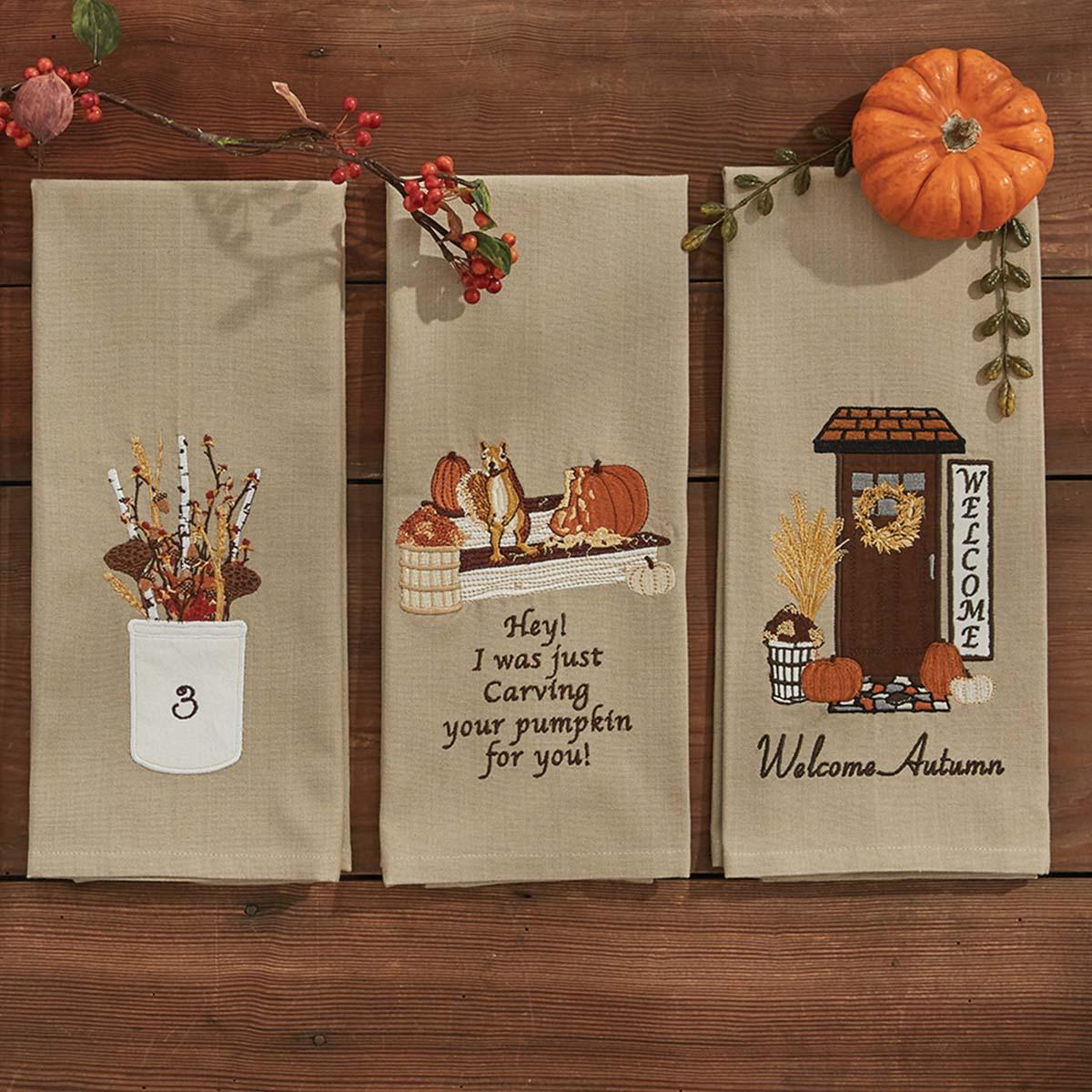 Welcome Autumn Appliqued Emb Dishtowel - The Fox Decor