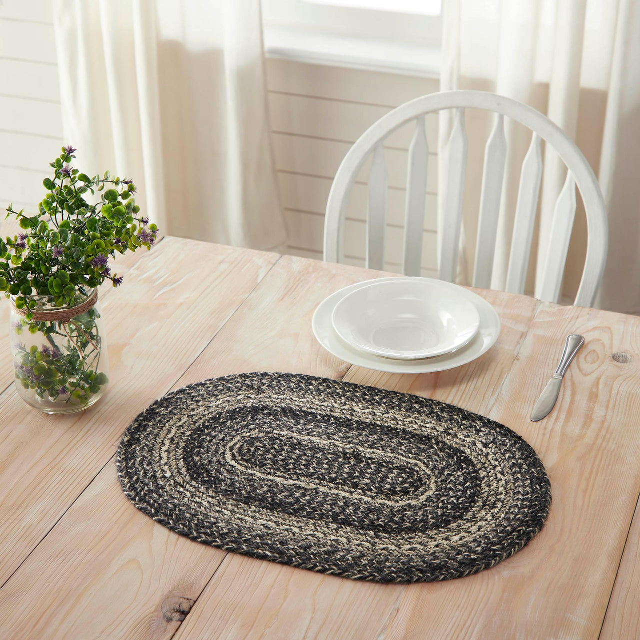 Sawyer Mill Black White Jute Oval Placemat 13x19 - The Fox Decor