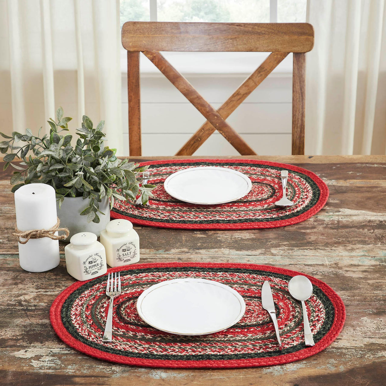 Forrester Indoor/Outdoor Oval Placemat 13x19 - The Fox Decor