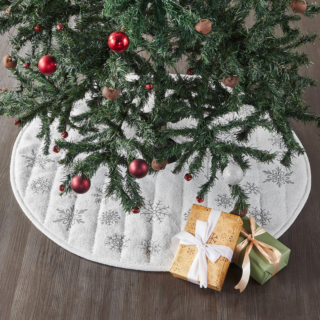 Yuletide Burlap Antique White Snowflake Tree Skirt 36 - The Fox Decor