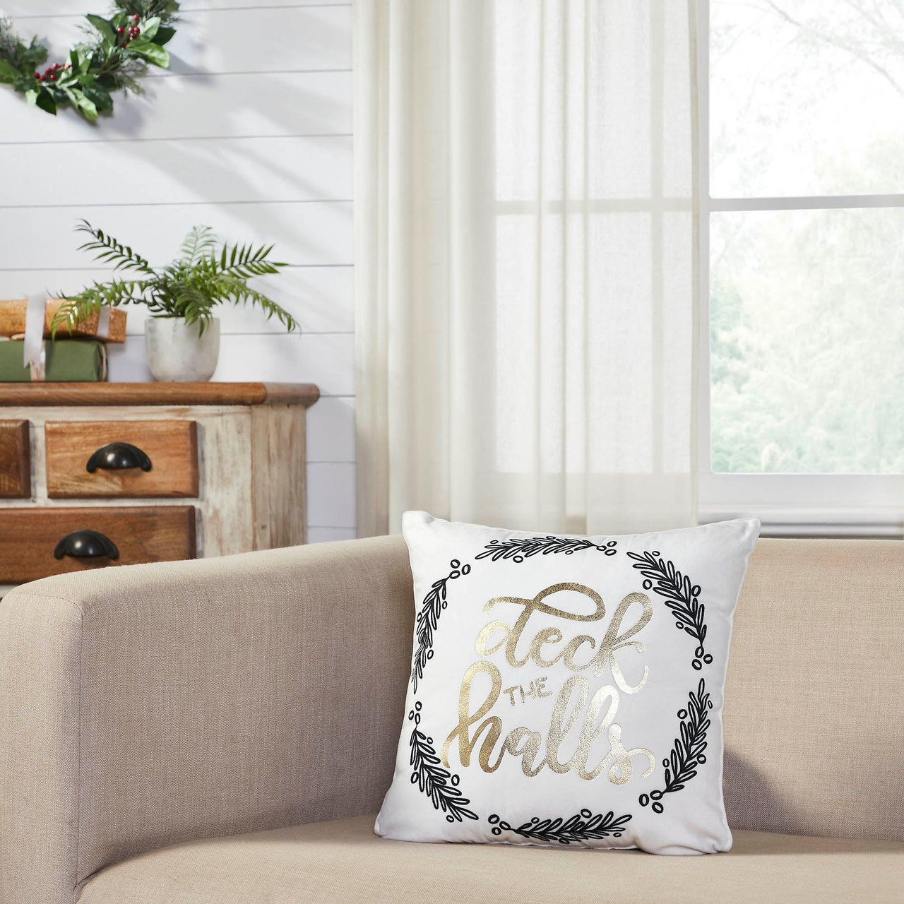 Wintergleam Deck the Halls Pillow 14x14 - The Fox Decor
