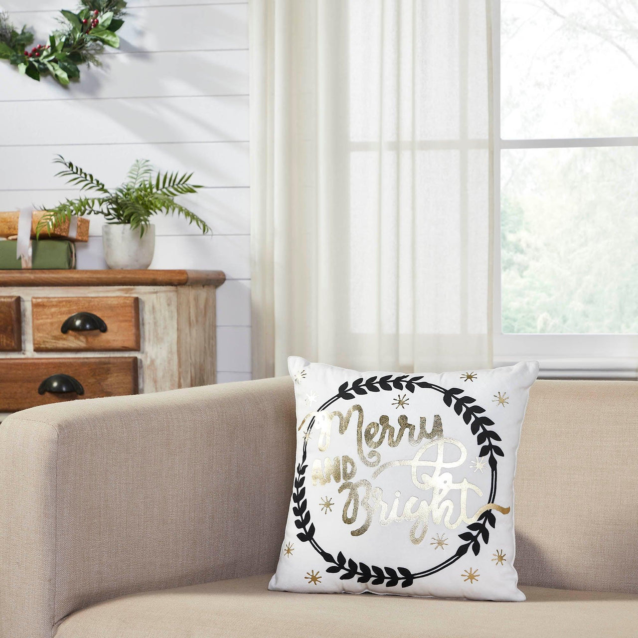 Wintergleam Merry and Bright Pillow 14x14 - The Fox Decor