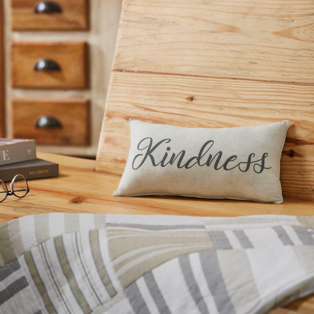 Finders Keepers Kindness Pillow 7x13 - The Fox Decor