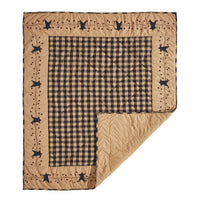 Pip Vinestar Quilted Throw 50