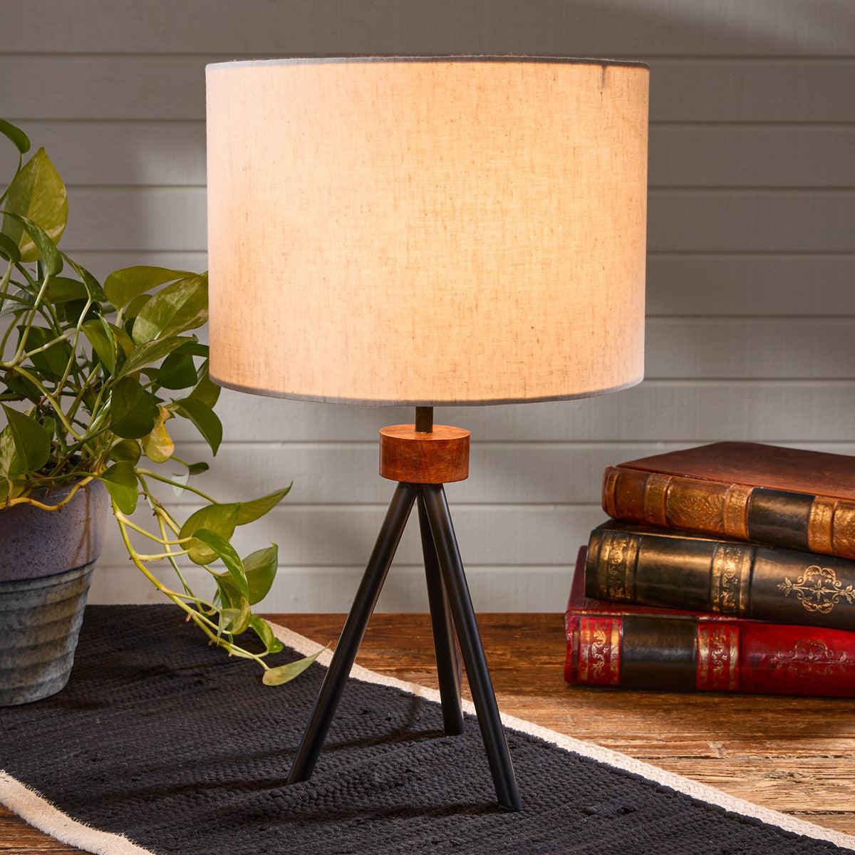 Urban Farmhouse Lamp With Shade - Park Designs - The Fox Decor