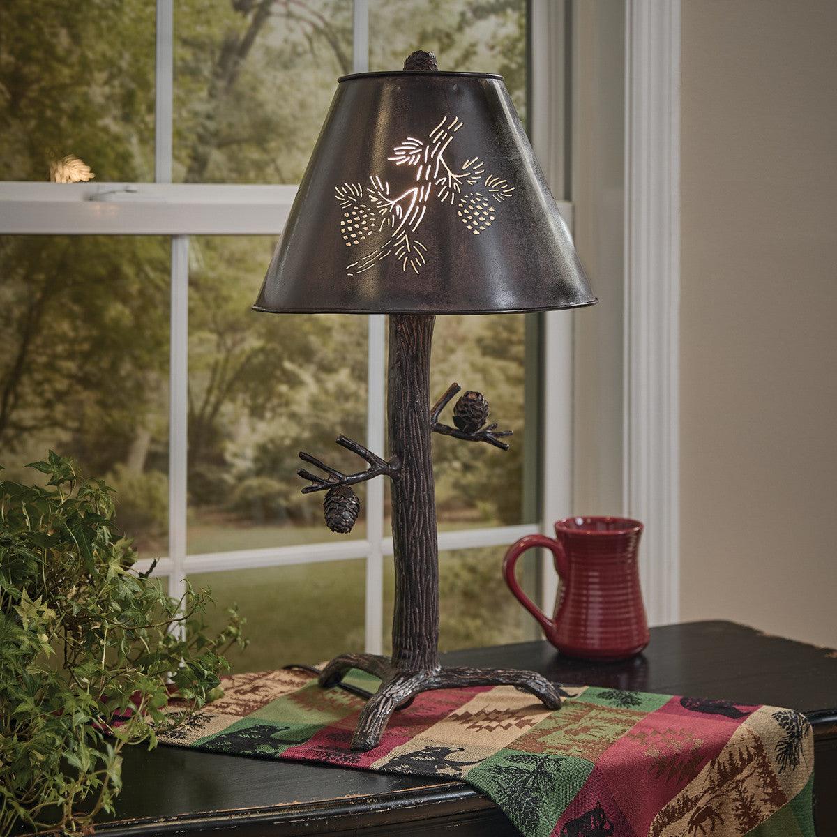 Ponderosa Pine Lamp With Shade - Park Designs - The Fox Decor