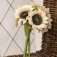 Champagne Sunflowers Bouquet - The Fox Decor