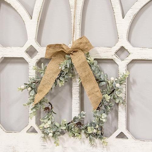 Holiday Ombre Boxwood Star Wreath - The Fox Decor