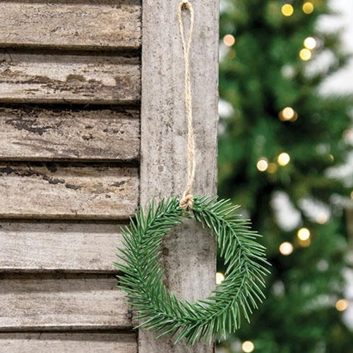 Small Pine Wreath Hanger 4