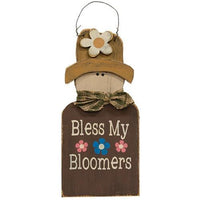 Distressed Wooden Spring Phrases Gardener Hanger 3 Asstd - The Fox Decor