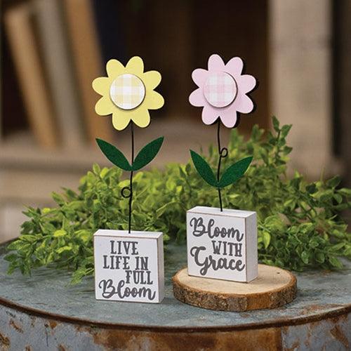 2 Set Full Bloom With Grace Gingham Check Daisies on Base - The Fox Decor