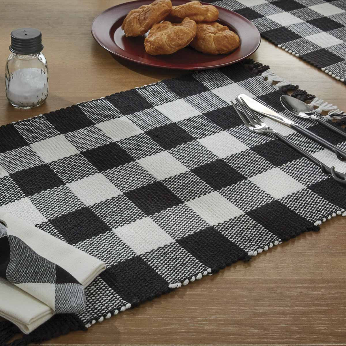 Wicklow Check Table Runner - Black & Cream 36" Park Designs - The Fox Decor