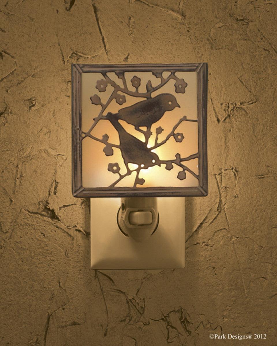 Backyard Birds Night Light - Park Designs