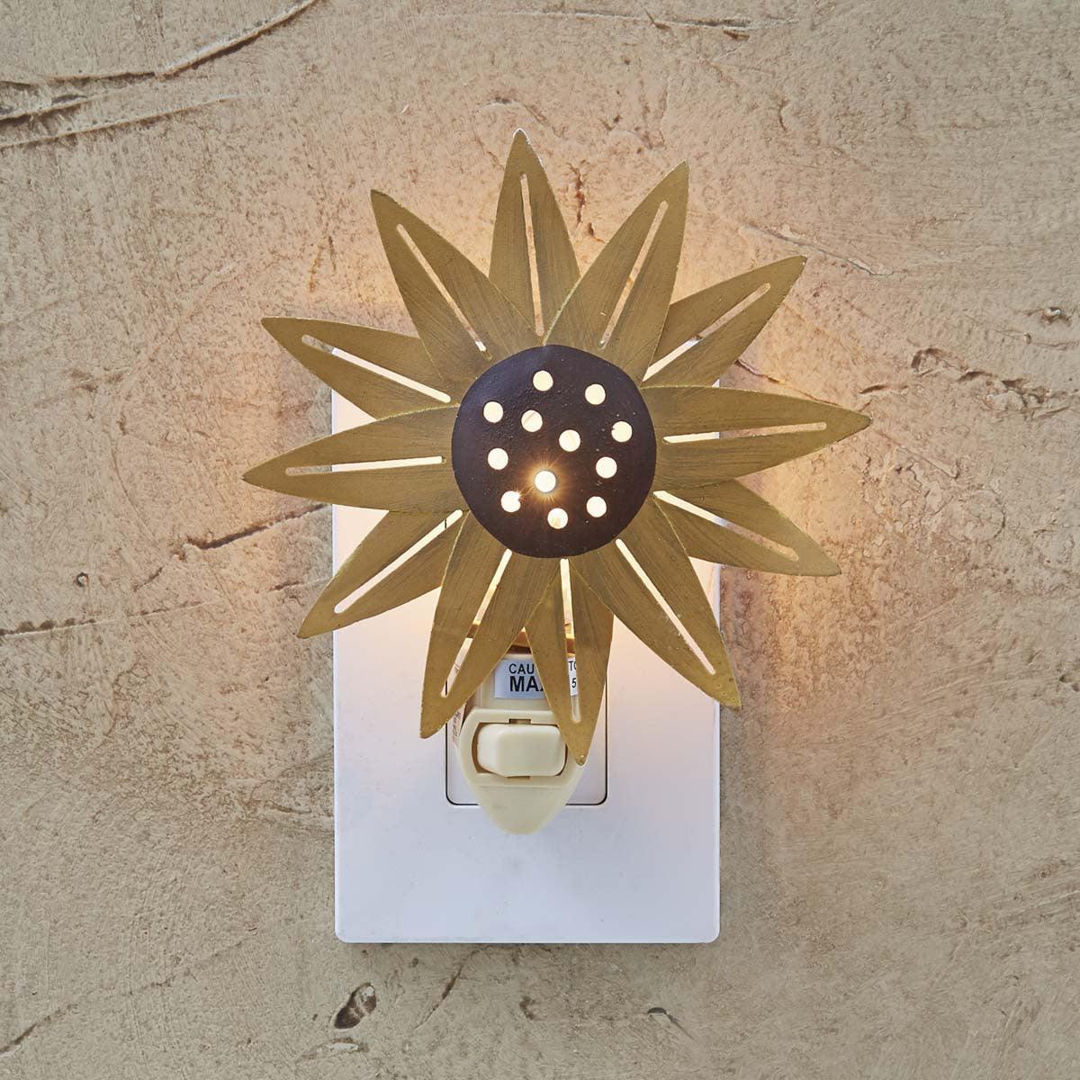 Farmhouse Sunflower Night Light - Park Designs - The Fox Decor
