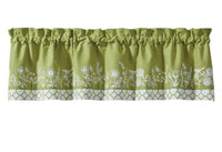 Abby's Garden Lined Valance - 64