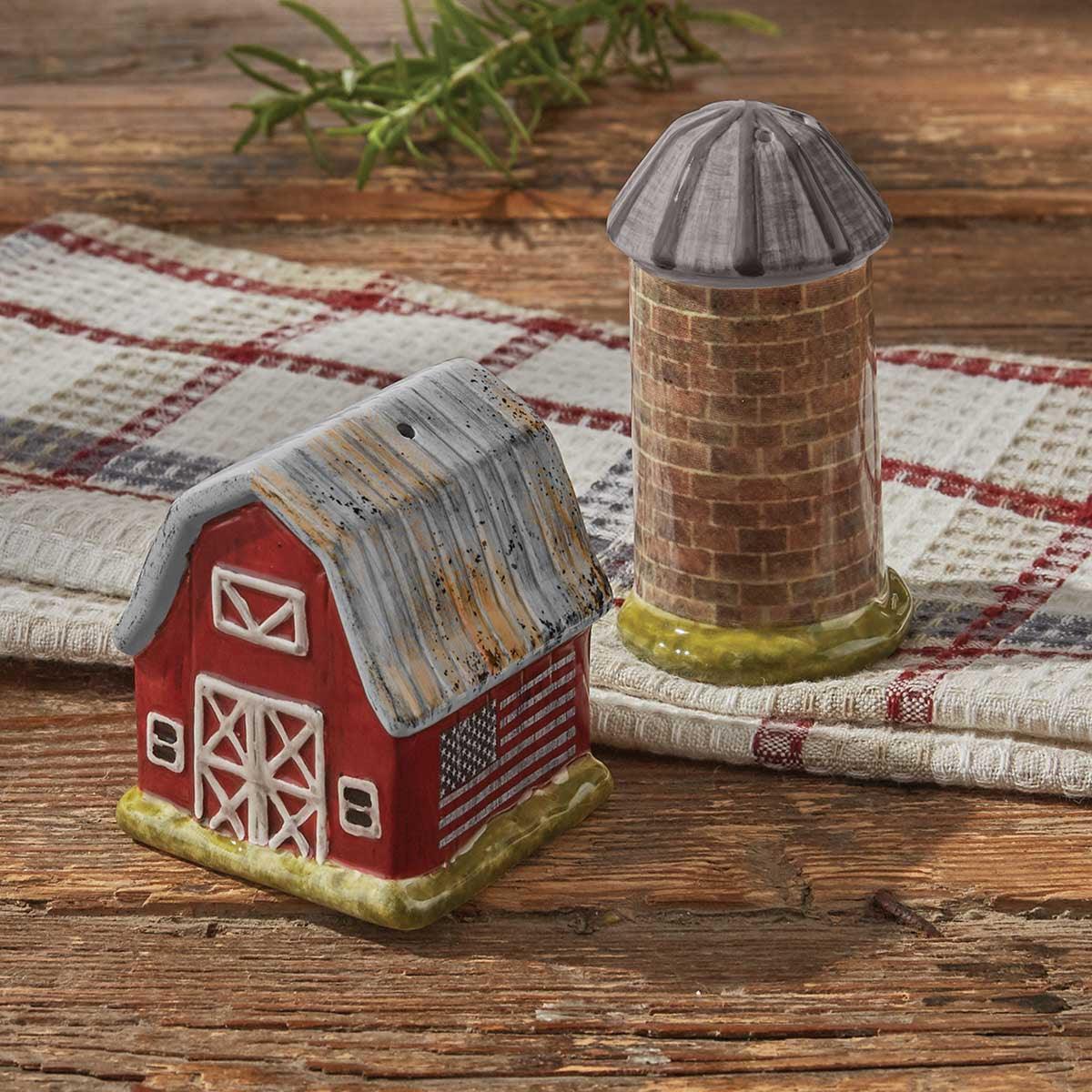 Life On The Farm Salt & Pepper Set - Park Designs