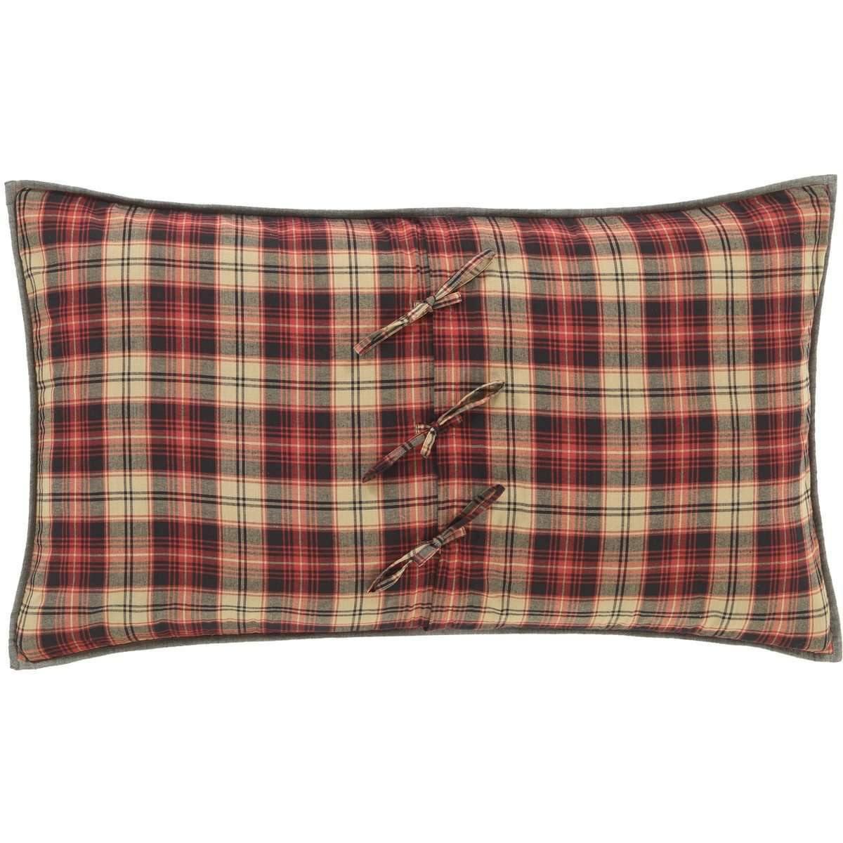 Cumberland California King Quilt Set; 1-Quilt 130Wx115L w/2 Shams 21x37 VHC Brands - The Fox Decor