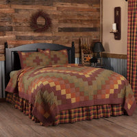 Thumbnail for Heritage Farms Queen Quilt Set; 1-Quilt 90Wx90L w/2 Shams 21x27 VHC Brands