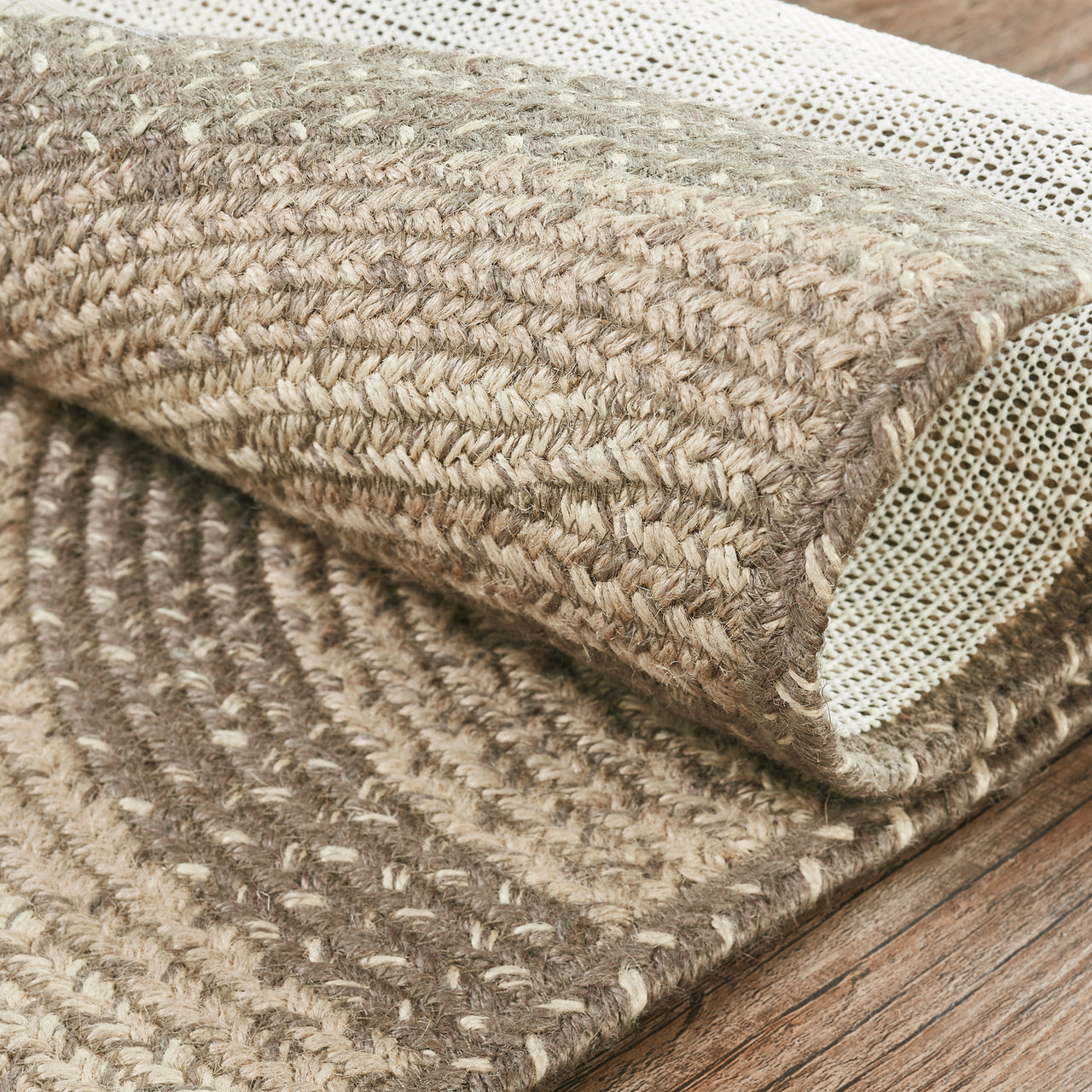 Half Loop Rug Cobblestone Jute Braided Rug Half Circle with Rug Pad 16.5