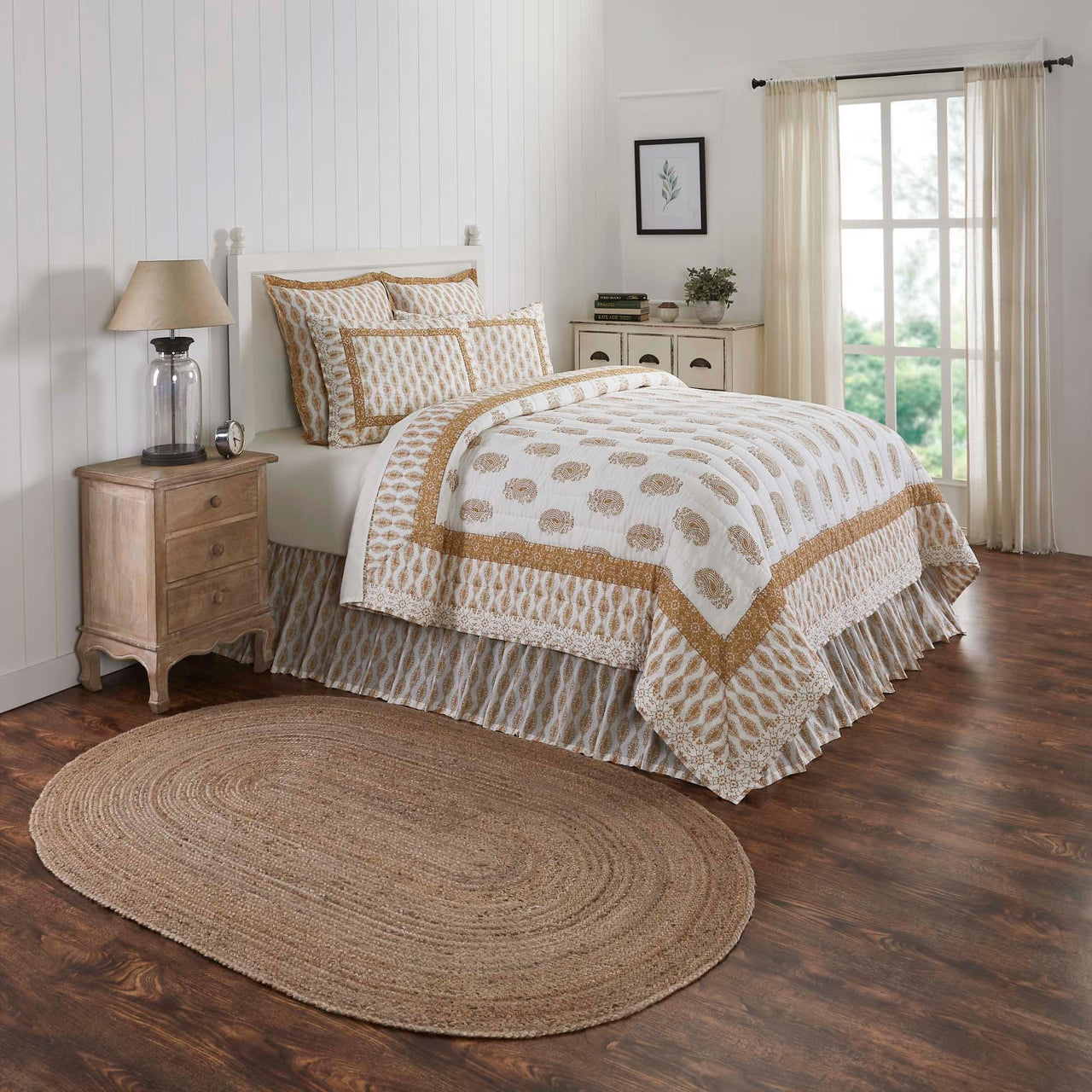 Avani Gold King Quilt 105Wx95L VHC Brands