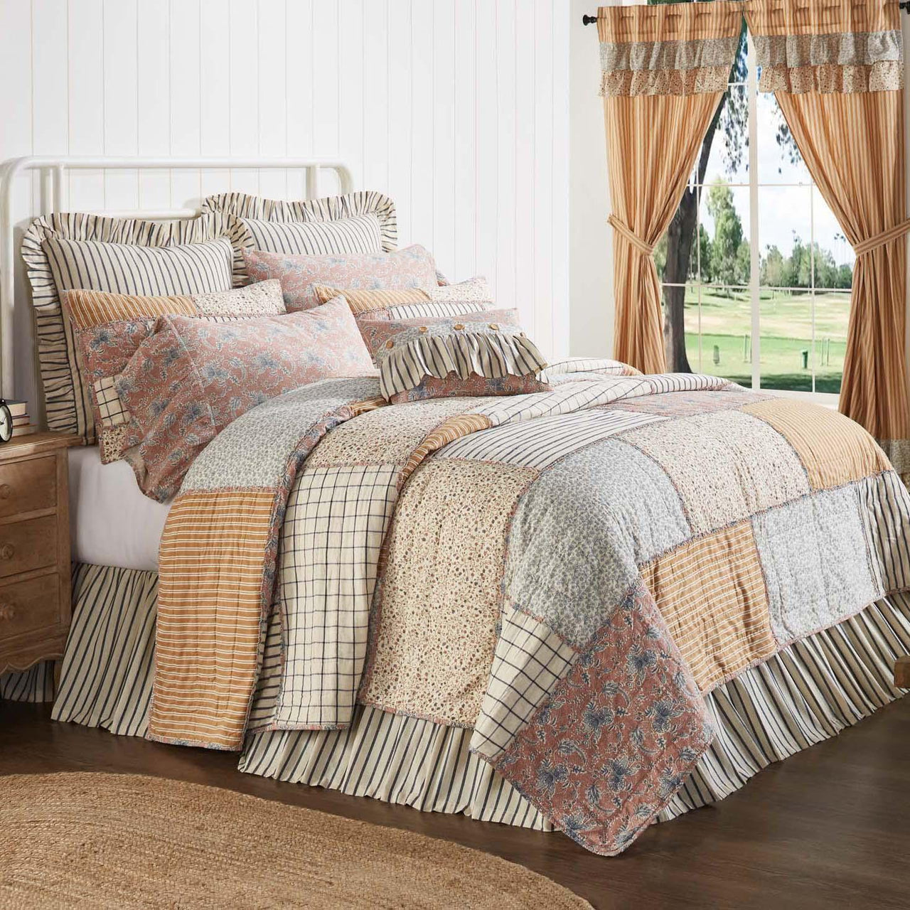 VHC Brands Florette Quilt | Twin