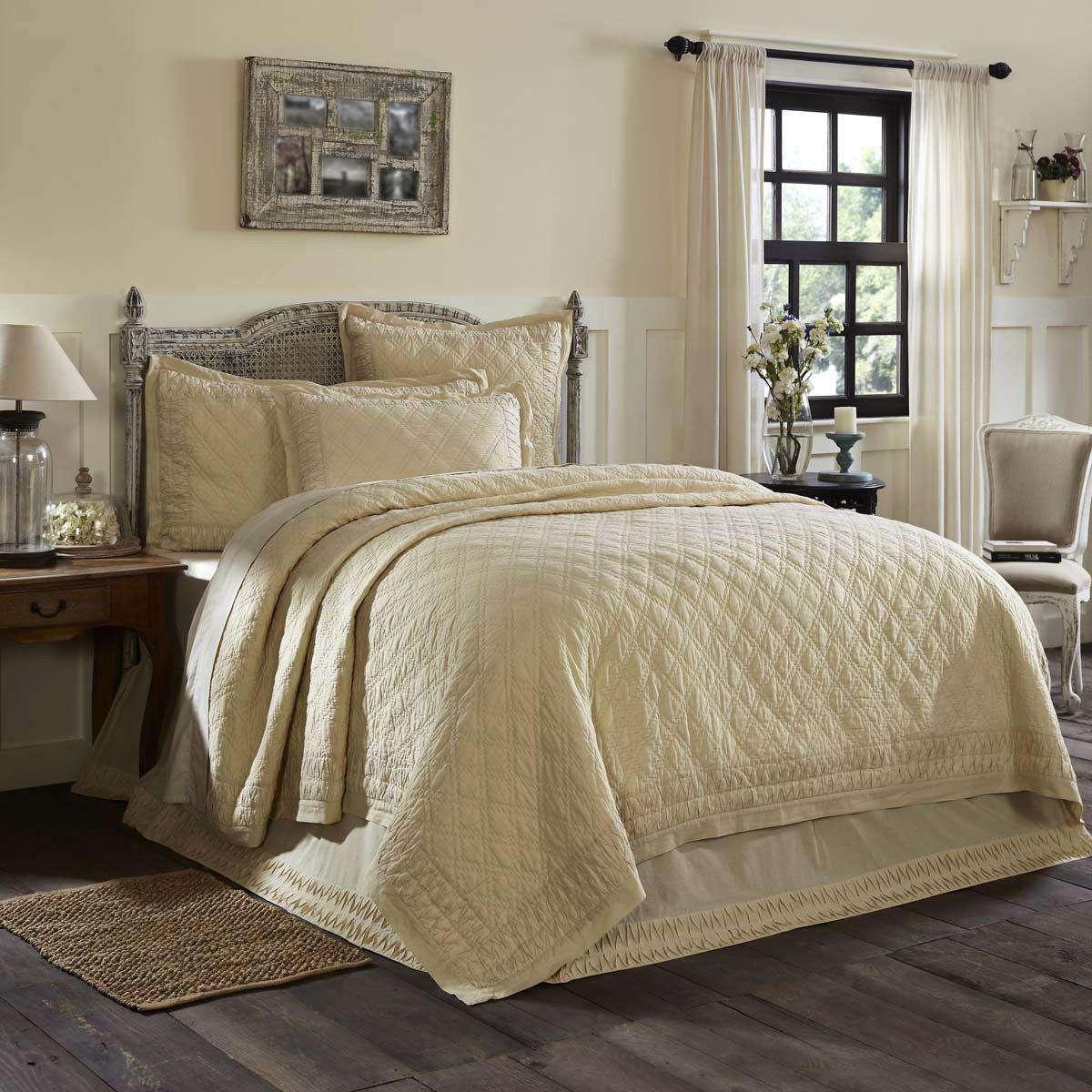 Adelia Creme King Quilt 105Wx95L VHC Brands online