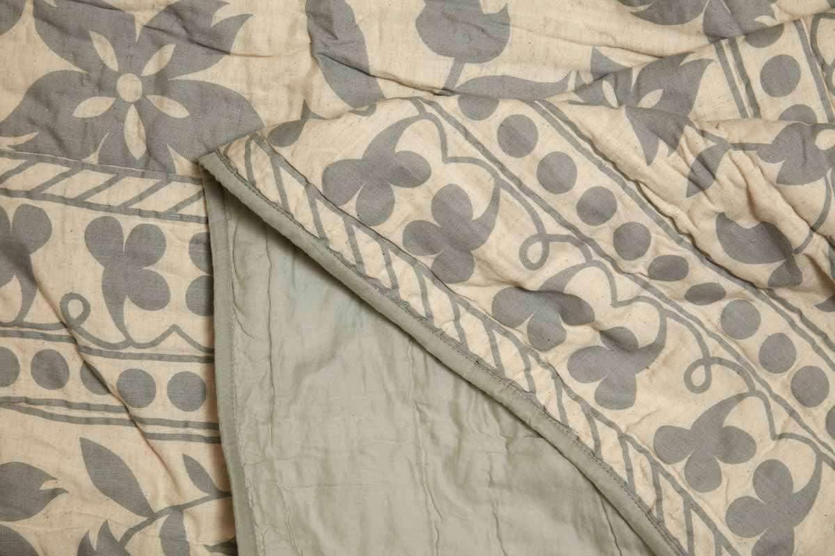 Briar Sage King Quilt 105Wx95L VHC Brands zoom