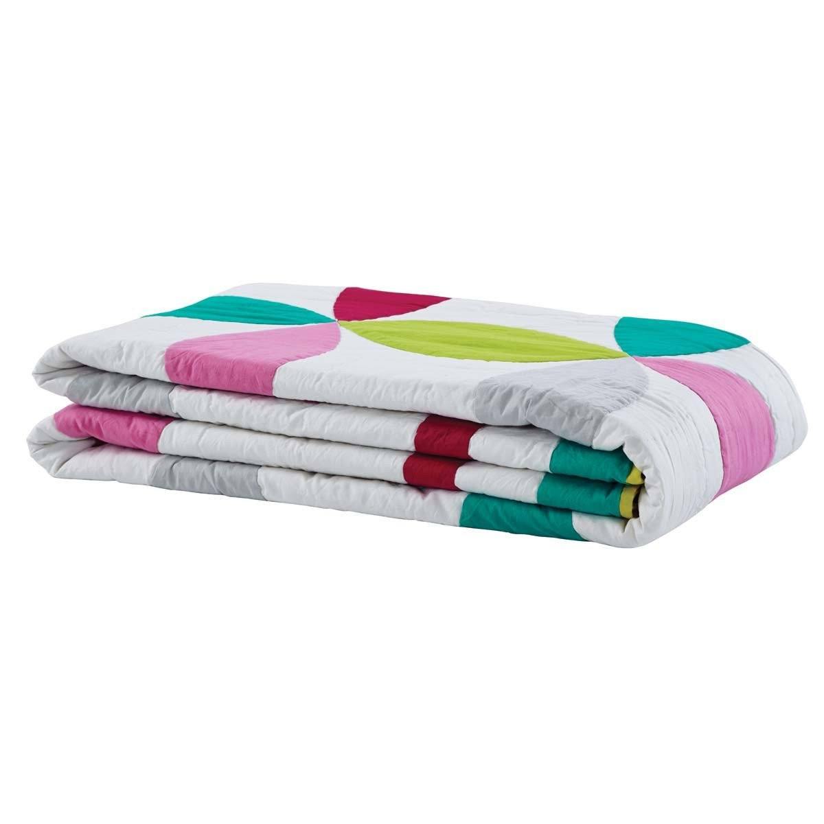 Everly Twin Set; Quilt 68Wx86L-1 Sham 21x27 VHC Brands folded