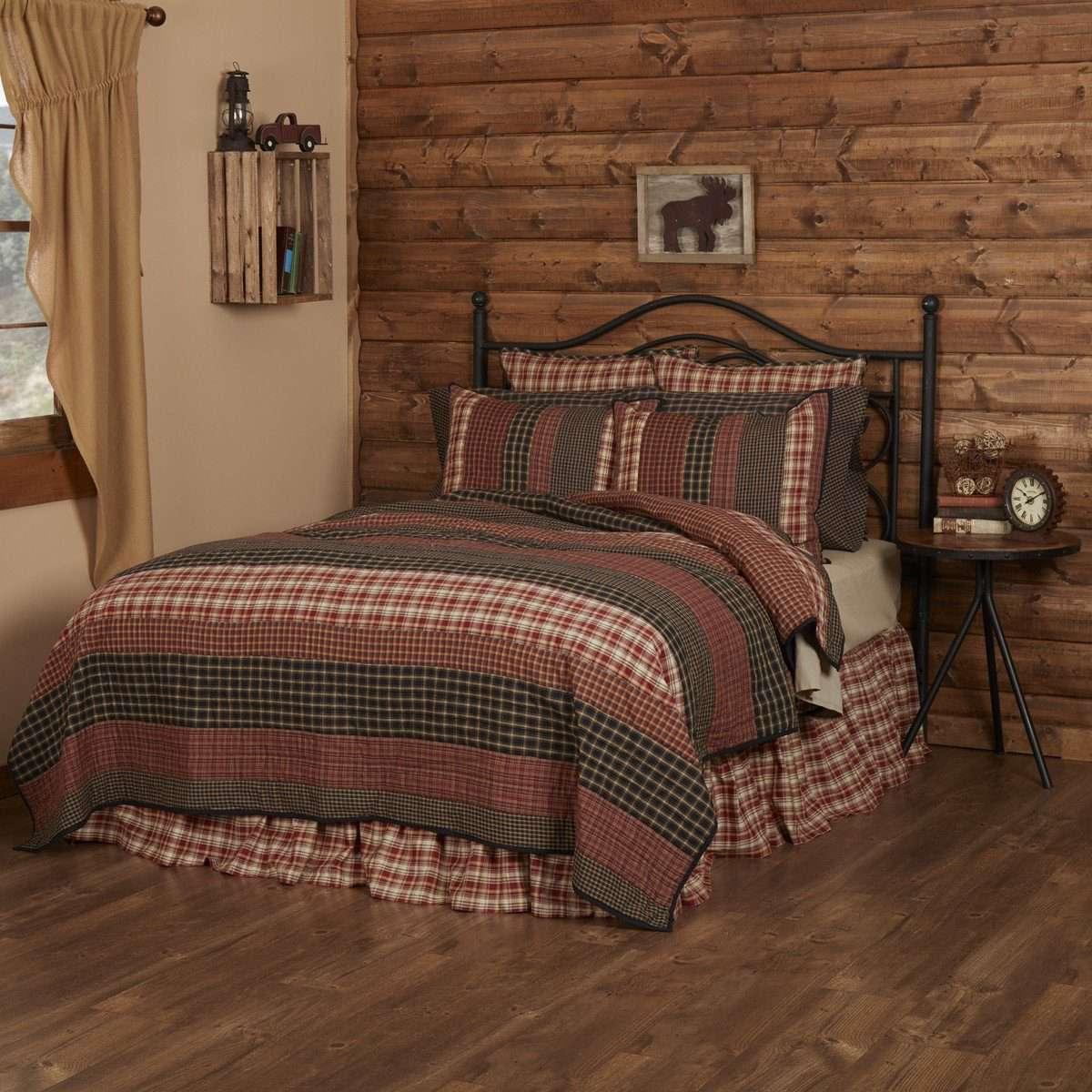 Beckham California King Quilt 130Wx115L VHC Brands