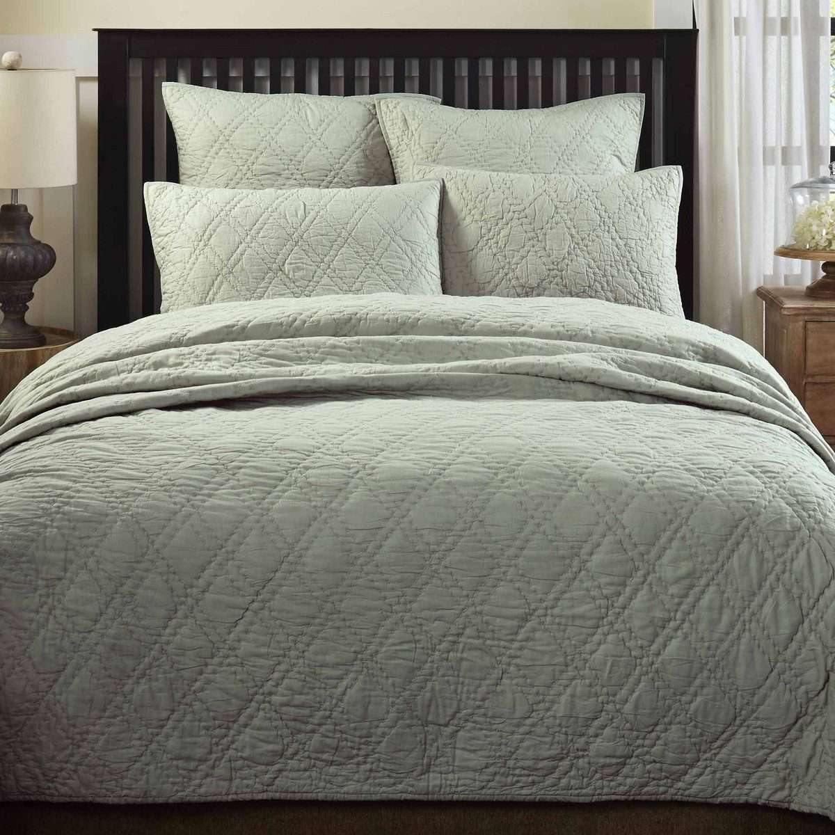 Casey Sea Glass Queen Quilt 92Wx92L VHC Brands