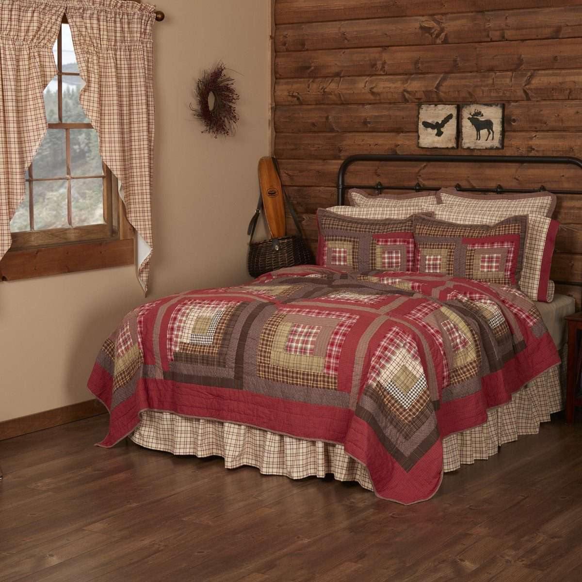 Tacoma Luxury King Quilt 120Wx105L VHC Brands