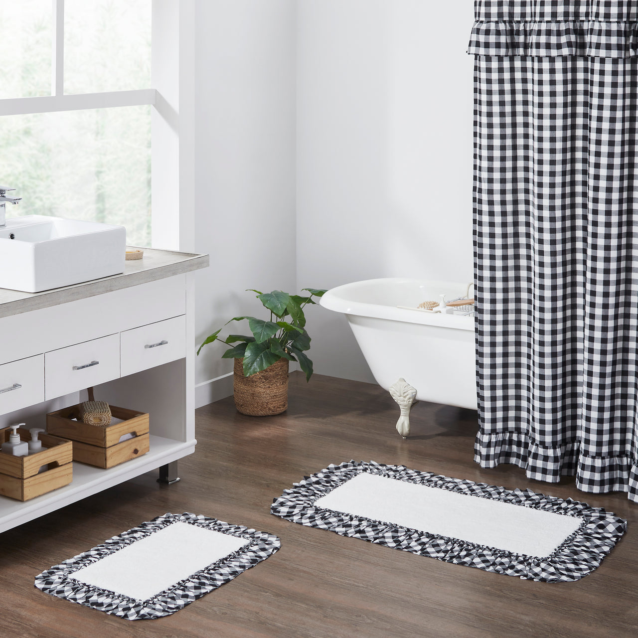 Annie Buffalo Black Check Bathmat 20" x 30" VHC Brands - The Fox Decor