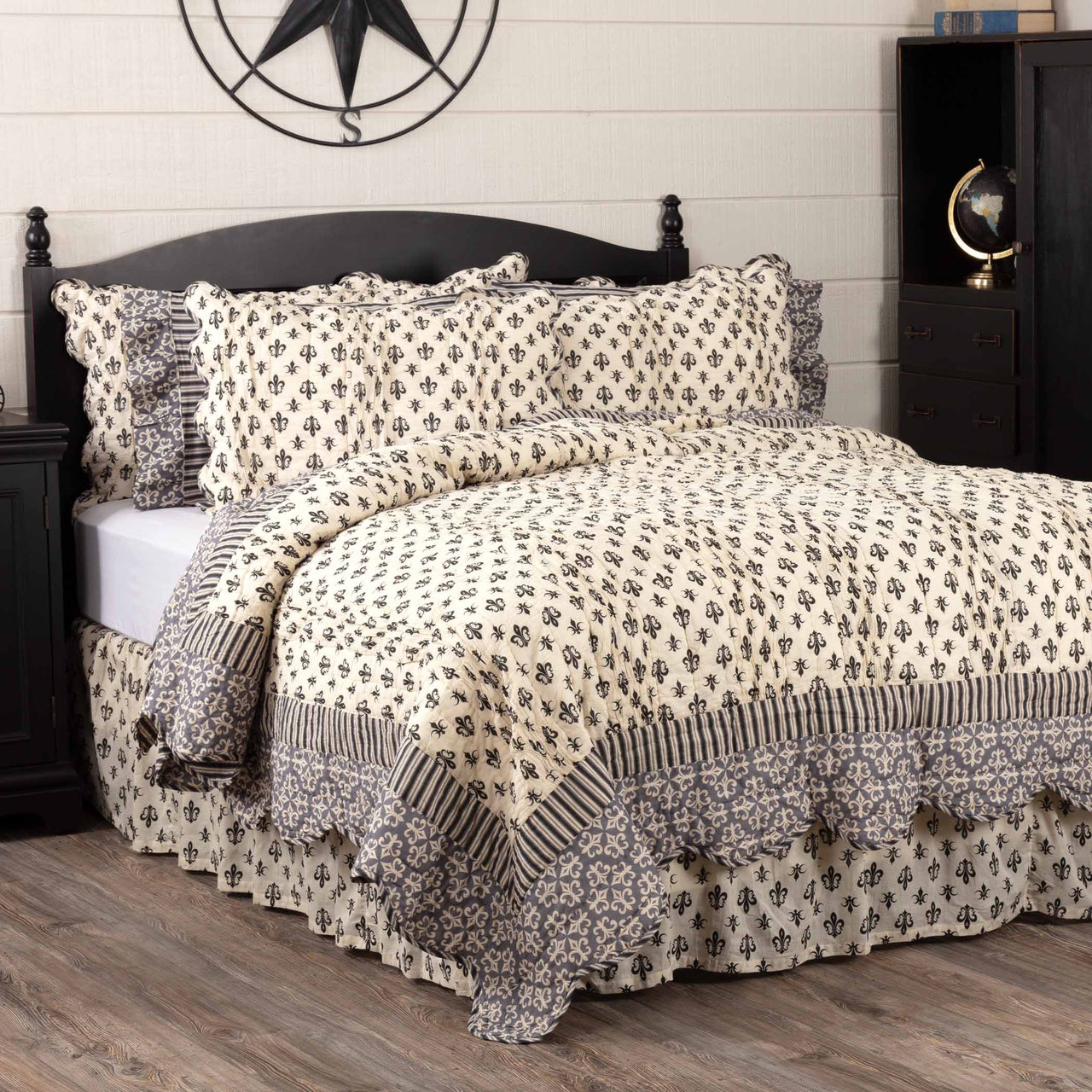 Elysee Luxury King Quilt 120Wx105L VHC Brands